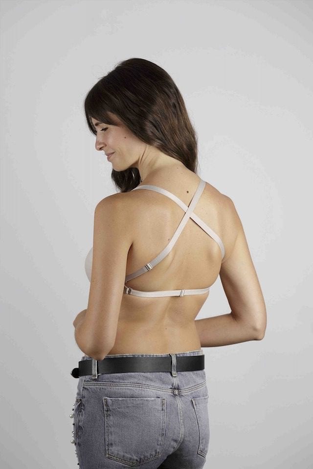 sujenudecruzado-scaled